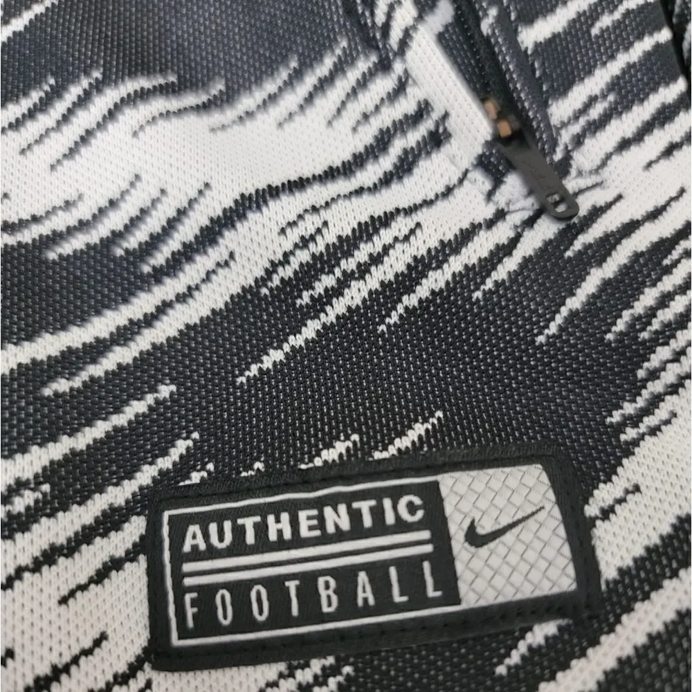 Nike run more
